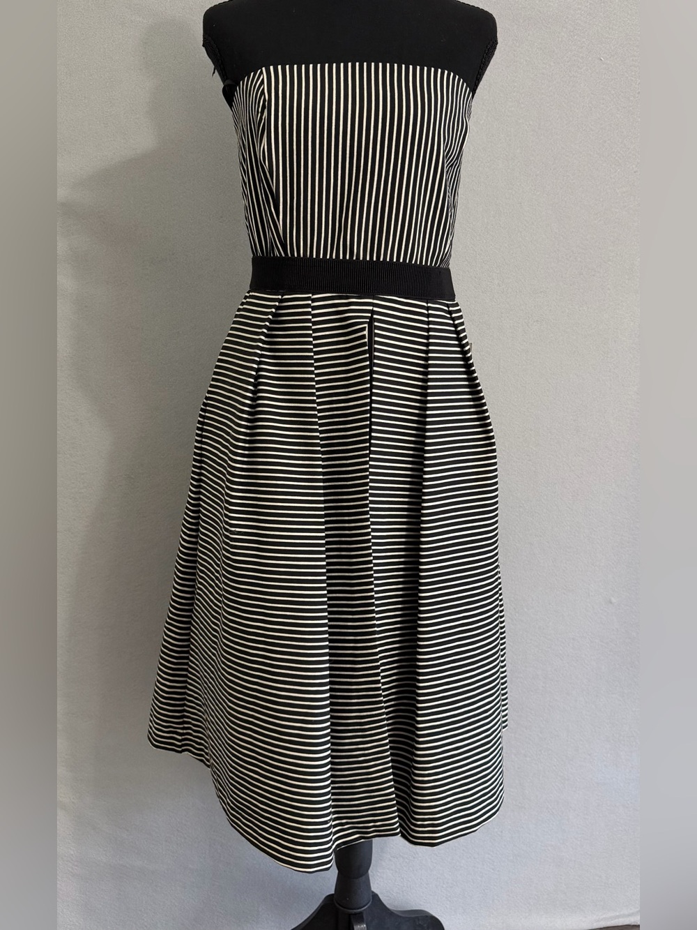 Eva Mendes New York Company Strapless Freya Dress L Women’s Black White Stripe